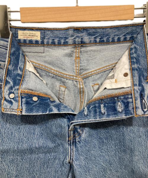 LEVI'S（リーバイス）LEVI'S (リーバイス) クロップドラインデニムパンツ ブルー サイズ:W27L26の古着・服飾アイテム