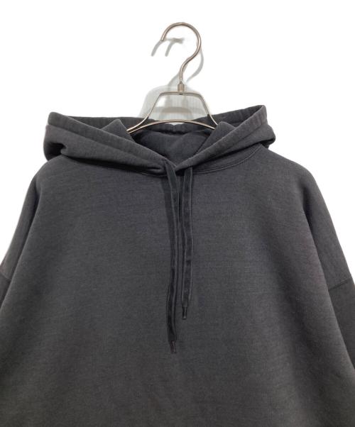 REMI RELIEF（レミレリーフ）REMI RELIEF (レミレリーフ) BRIEFING (ブリーフィング) コラボSWEAT PARKA グレー サイズ:サイズ記載なしの古着・服飾アイテム