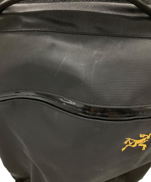 ARC'TERYX（アークテリクス）ARC'TERYX (アークテリクス) ショルダーバッグ / Arro 8 Shoulder Bag ブラックの古着・服飾アイテム