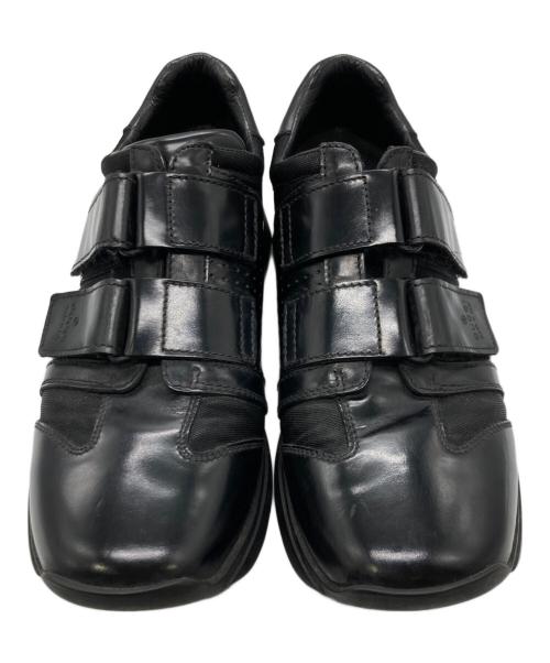GUCCI（グッチ）GUCCI (グッチ) ベルトレザーローカットスニーカー ブラック サイズ:40 1/2の古着・服飾アイテム