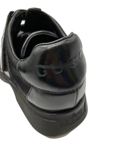 GUCCI（グッチ）GUCCI (グッチ) ベルトレザーローカットスニーカー ブラック サイズ:40 1/2の古着・服飾アイテム