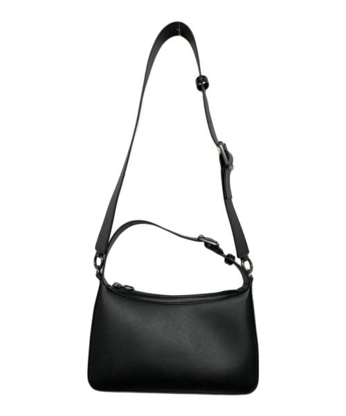 CHARLES & KEITH（チャールズアンドキース）CHARLES & KEITH (チャールズアンドキース) both (ボース) ジュールレザーチェーンエンベリッシュドバッグ ブラックの古着・服飾アイテム
