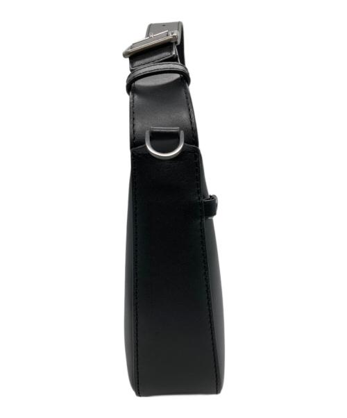 CHARLES & KEITH（チャールズアンドキース）CHARLES & KEITH (チャールズアンドキース) both (ボース) ジュールレザーチェーンエンベリッシュドバッグ ブラックの古着・服飾アイテム