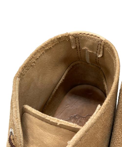 RED WING（レッドウィング）RED WING (レッドウィング) チャッカブーツ ベージュ サイズ:8 1/2の古着・服飾アイテム