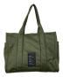 MARC JACOBS (マークジェイコブス) THE PUFFY NYLON MEDIUM TOTE オリーブ：20000円