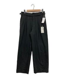 MARKA（マーカ）の古着「TWO TUCK MILITARY TROUSERS」｜グレー