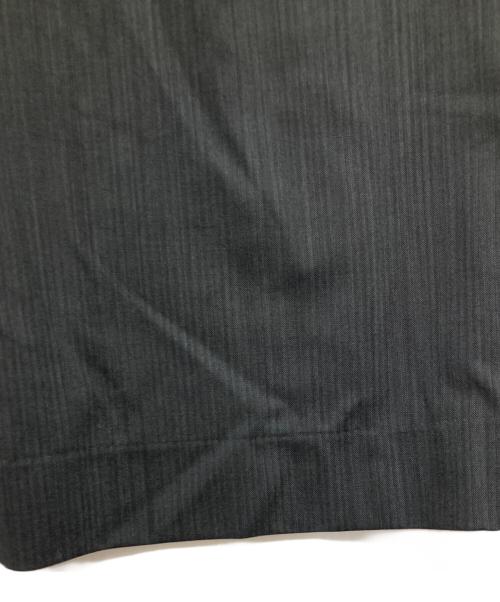 MARKA（マーカ）MARKA (マーカ) TWO TUCK MILITARY TROUSERS グレー サイズ:1の古着・服飾アイテム