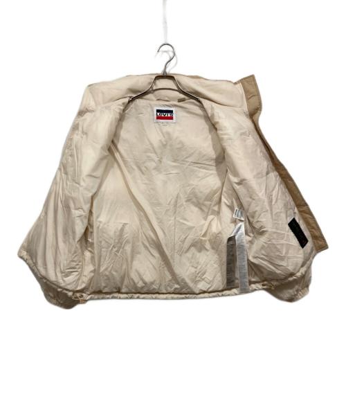 LEVI'S（リーバイス）LEVI'S (リーバイス) 中綿ジャケット アイボリー サイズ:Mの古着・服飾アイテム