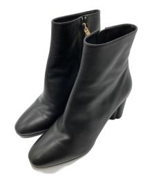 Salvatore Ferragamo（サルヴァトーレ フェラガモ）の古着「フラワーヒールサイドジップショートブーツ」｜ブラック