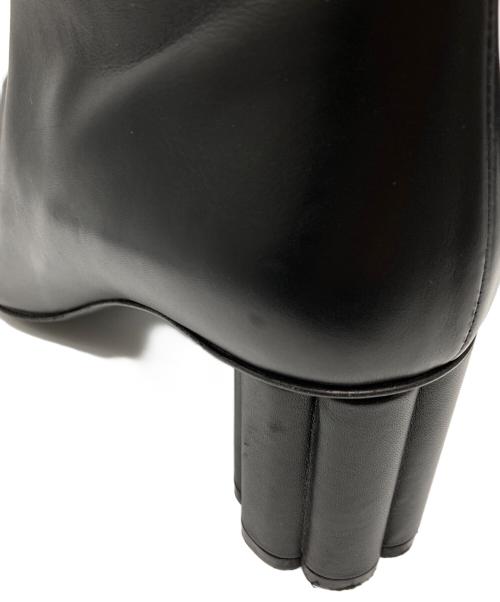 Salvatore Ferragamo（サルヴァトーレ フェラガモ）Salvatore Ferragamo (サルヴァトーレ フェラガモ) フラワーヒールサイドジップショートブーツ ブラック サイズ:8Dの古着・服飾アイテム