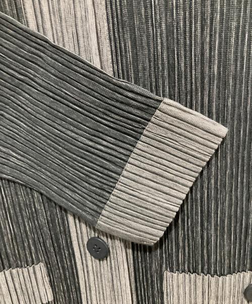 PLEATS PLEASE（プリーツプリーズ）PLEATS PLEASE (プリーツプリーズ) プリーツジャケット/PP53-JD451 グレー サイズ:3の古着・服飾アイテム