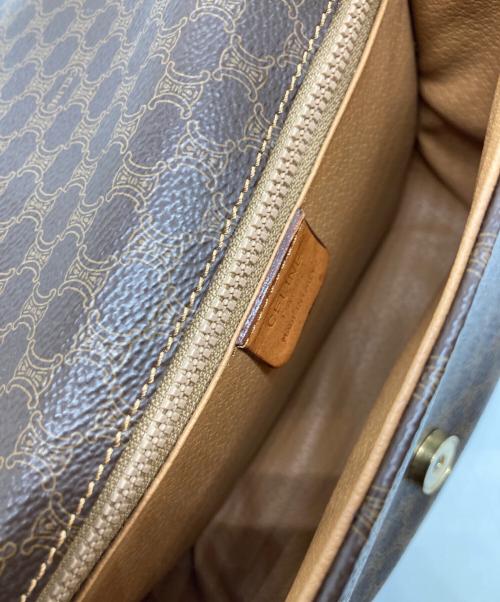 CELINE（セリーヌ）CELINE (セリーヌ) マカダムショルダーバッグ ブラウンの古着・服飾アイテム
