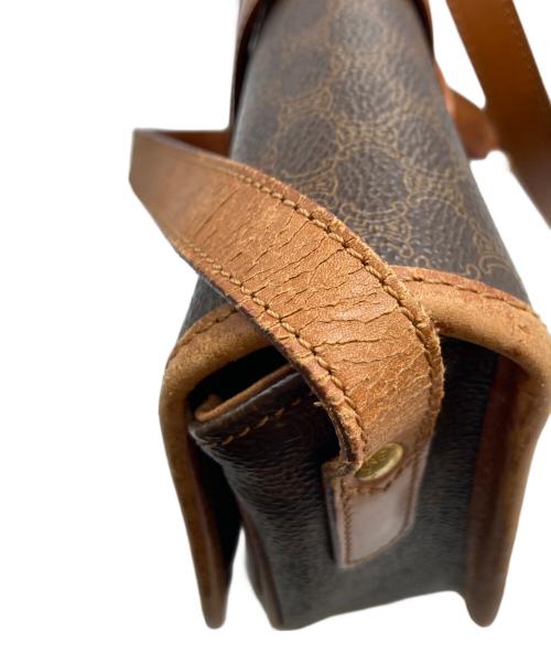 CELINE（セリーヌ）CELINE (セリーヌ) マカダムショルダーバッグ ブラウンの古着・服飾アイテム