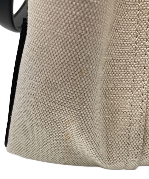 BALENCIAGA（バレンシアガ）BALENCIAGA (バレンシアガ) ネイビーカバキャンバストートバッグ/339933・1081 ホワイト×ブラックの古着・服飾アイテム