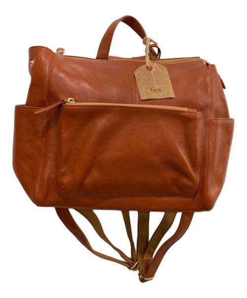 Fes（フェス）Fes (フェス) カウレザーリュックの古着・服飾アイテム