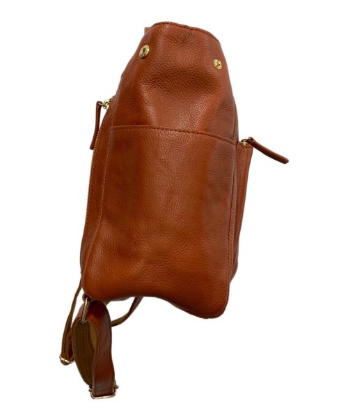 Fes（フェス）Fes (フェス) カウレザーリュックの古着・服飾アイテム