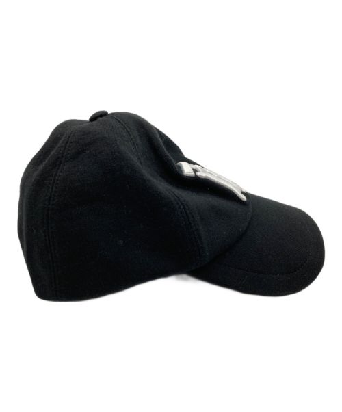 BURBERRY LONDON（バーバリーロンドン）BURBERRY LONDON (バーバリーロンドン) モノグラムモチーフベースボールキャップ ブラックの古着・服飾アイテム