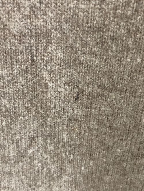 corsini（コルシーニ）corsini (コルシーニ) Vネックカシミヤカーディガン ベージュ サイズ:48の古着・服飾アイテム