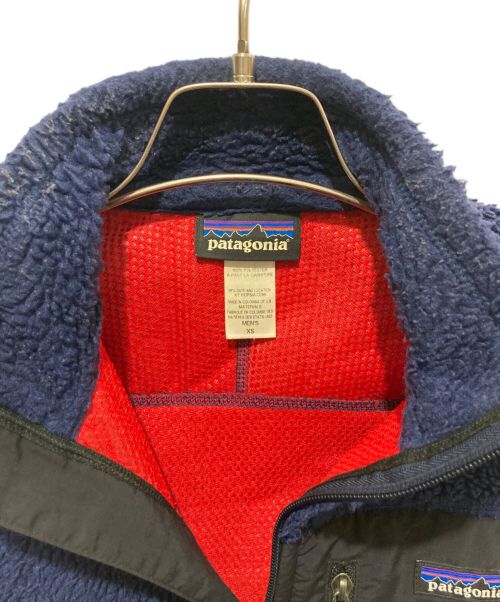 Patagonia（パタゴニア）Patagonia (パタゴニア) CLASSIC RETRO X VEST/クラシックレトロエックスベスト ネイビー サイズ:XSの古着・服飾アイテム
