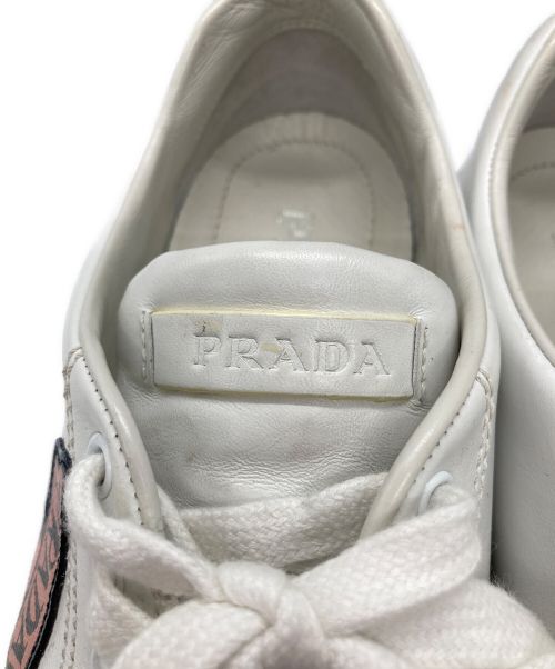 PRADA（プラダ）PRADA (プラダ) レザースニーカー ホワイト サイズ:39 1/2の古着・服飾アイテム
