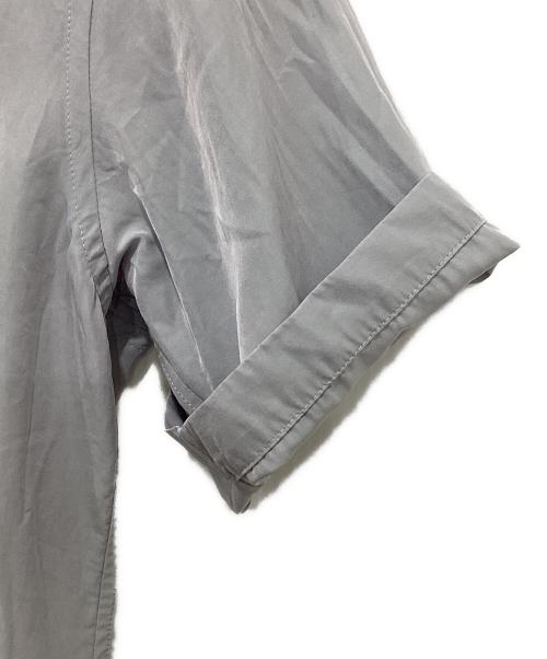 STEVEN ALAN（スティーブンアラン）STEVEN ALAN (スティーブンアラン) SHINY OPEN COLLAR SHIRT グレー サイズ:Mの古着・服飾アイテム