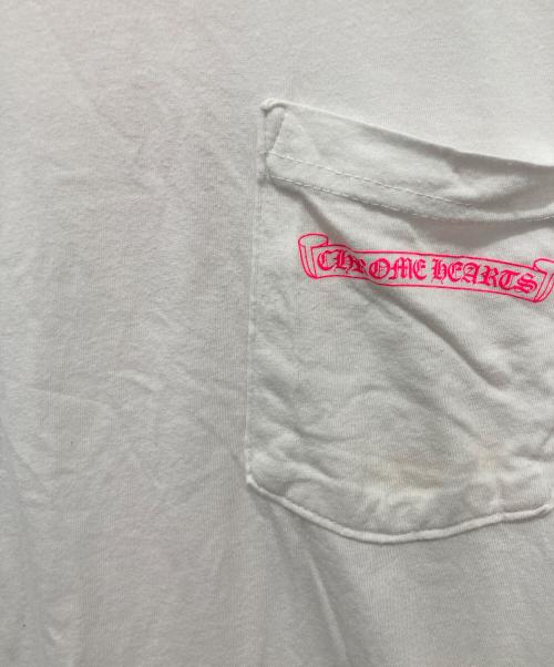 CHROME HEARTS（クロムハーツ）CHROME HEARTS (クロムハーツ) NEON PINK STRIPE LOGO TEE ホワイト×ピンク サイズ:Lの古着・服飾アイテム