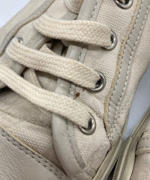 GUCCI（グッチ）GUCCI (グッチ) GGキャンバスローカットスニーカー ベージュ サイズ:8の古着・服飾アイテム