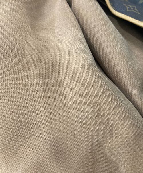 LOUIS VUITTON（ルイ ヴィトン）LOUIS VUITTON (ルイ ヴィトン) ソミュール30 ベージュの古着・服飾アイテム