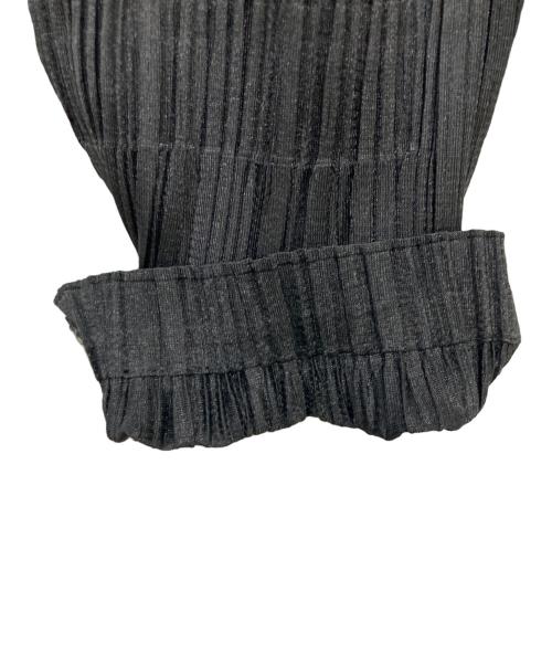 PLEATS PLEASE（プリーツプリーズ）PLEATS PLEASE (プリーツプリーズ) プリーツカーディガン ブラック サイズ:3の古着・服飾アイテム