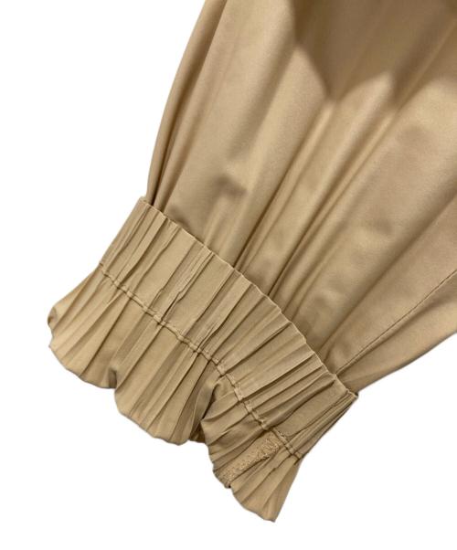 PLEATS PLEASE（プリーツプリーズ）PLEATS PLEASE (プリーツプリーズ) プリーツジップパーカー ブラウン サイズ:3の古着・服飾アイテム