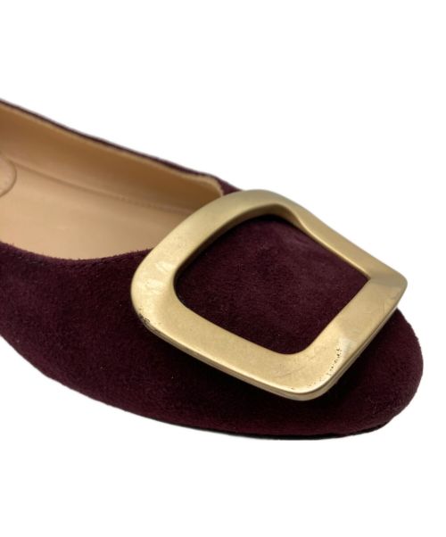 FABIO RUSCONI（ファビオルスコーニ）FABIO RUSCONI (ファビオルスコーニ) フロントバックルスウェードパンプス ボルドー サイズ:35の古着・服飾アイテム