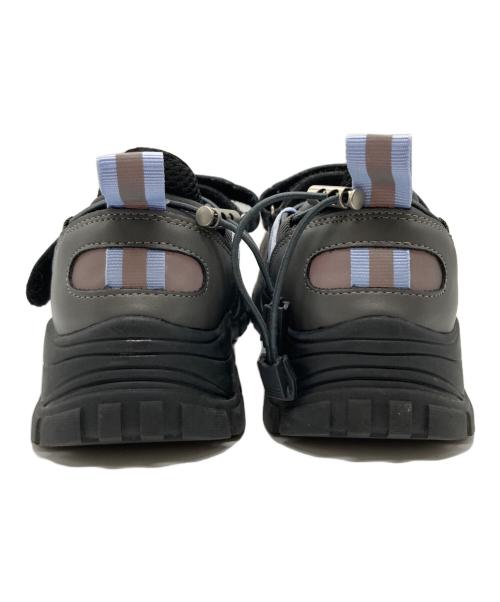 Rockfish Weatherwear（ロックフィッシュウェザーウェア）Rockfish Weatherwear (ロックフィッシュウェザーウェア) ベルクロスニーカー グレー サイズ:4の古着・服飾アイテム