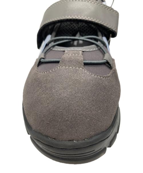 Rockfish Weatherwear（ロックフィッシュウェザーウェア）Rockfish Weatherwear (ロックフィッシュウェザーウェア) ベルクロスニーカー グレー サイズ:4の古着・服飾アイテム