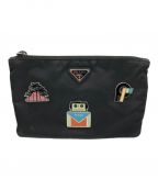 PRADAプラダ）の古着「メタル付きナイロンポーチ」｜ブラック