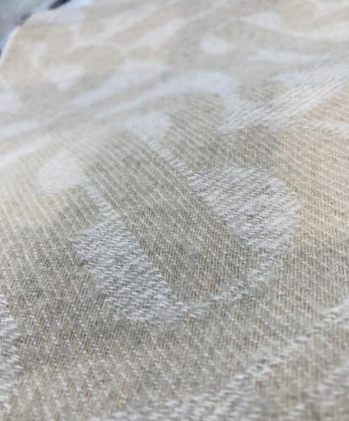 BURBERRY（バーバリー）BURBERRY (バーバリー) カシミヤマフラー ベージュ×ブラックの古着・服飾アイテム