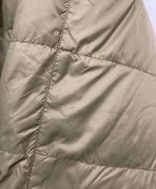 AURA（オーラ）AURA (オーラ) ダウンジャケット オリーブ サイズ:Lの古着・服飾アイテム