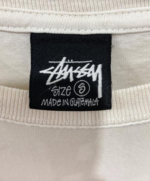 stussy（ステューシー）stussy (ステューシー) プリントTシャツ ベージュ サイズ:Sの古着・服飾アイテム