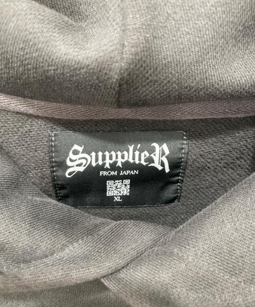 SUPPLIER（サプライヤー）SUPPLIER (サプライヤー) Racing Logo Hoodiea ブラック サイズ:XLの古着・服飾アイテム