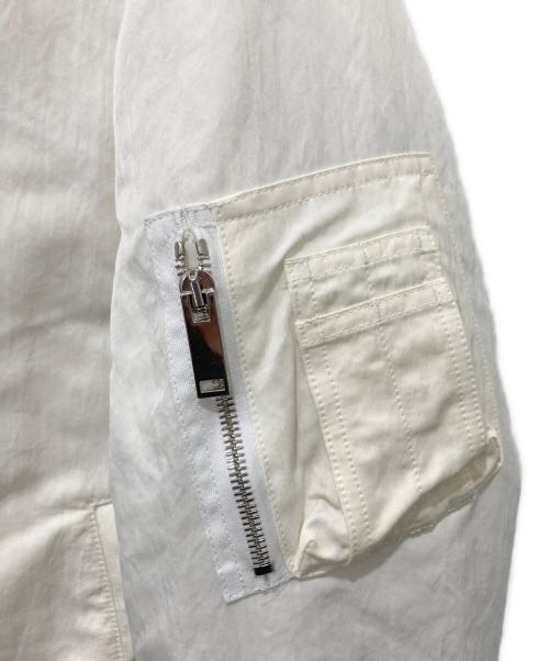 wjk（ダブルジェイケー）wjk (ダブルジェイケー) shrink MA-1ジャケット ホワイト サイズ:Mの古着・服飾アイテム