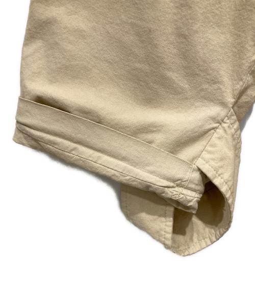 Etudes Studio（エチュードスタジオ）Etudes Studio (エチュードスタジオ) TERRITORY STENCIL ベルト付 ダブル コート ベージュ サイズ:48の古着・服飾アイテム