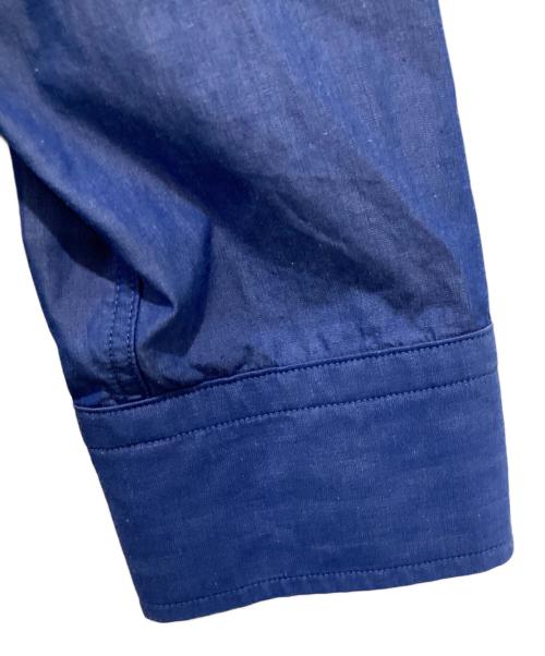 45R（フォーティファイブ・アール）45R (フォーティファイブ・アール) 180番三子のオーシャンタックボタンダウンブラウス ブルー サイズ:2の古着・服飾アイテム