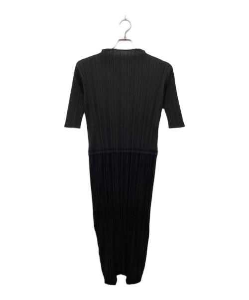 PLEATS PLEASE（プリーツプリーズ）PLEATS PLEASE (プリーツプリーズ) プリーツワンピース ブラック サイズ:3の古着・服飾アイテム