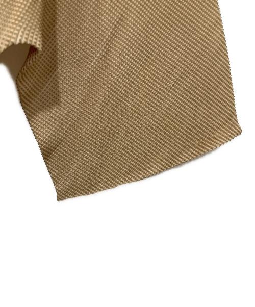 PLEATS PLEASE（プリーツプリーズ）PLEATS PLEASE (プリーツプリーズ) 半袖カーディガン ベージュ サイズ:3の古着・服飾アイテム