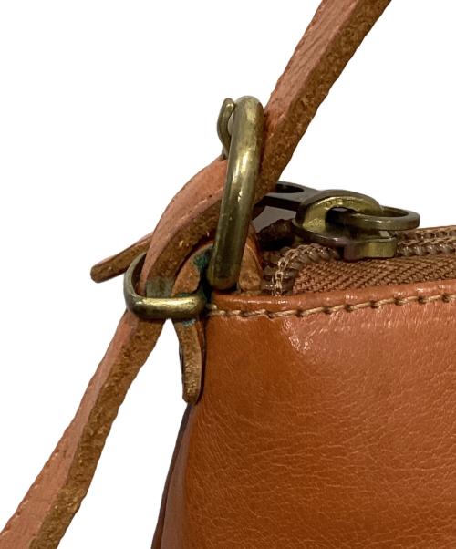 IL BISONTE（イル ビゾンテ）IL BISONTE (イル ビゾンテ) ハンドバッグ ブラウンの古着・服飾アイテム