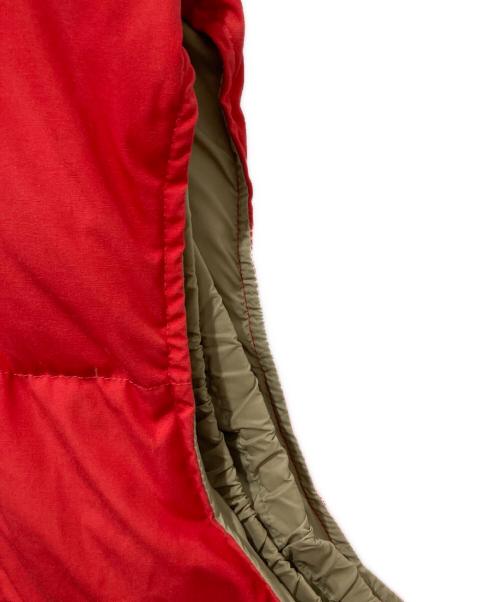 Eddie Bauer（エディーバウアー）Eddie Bauer (エディーバウアー) ダウンベスト ベージュ×レッド サイズ:XXLの古着・服飾アイテム