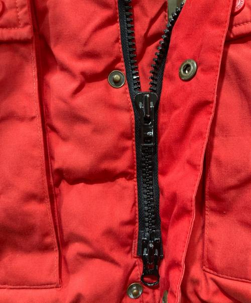 Eddie Bauer（エディーバウアー）Eddie Bauer (エディーバウアー) ダウンベスト ベージュ×レッド サイズ:XXLの古着・服飾アイテム