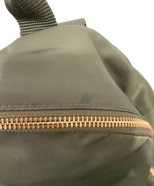 TORY BURCH（トリーバーチ）TORY BURCH (トリーバーチ) リュック カーキの古着・服飾アイテム