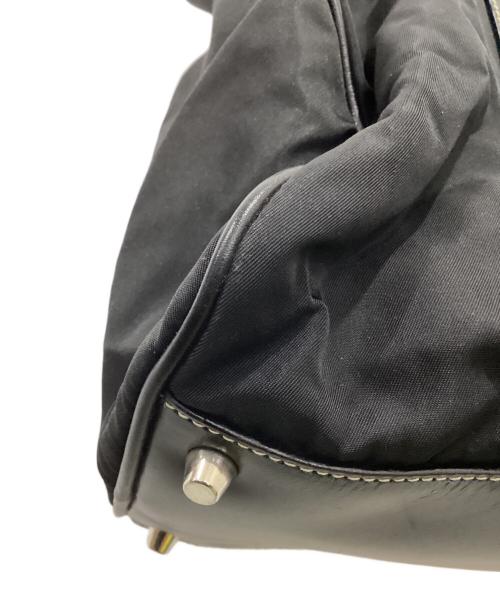 PRADA（プラダ）PRADA (プラダ) ナイロンハンドバッグ ブラックの古着・服飾アイテム