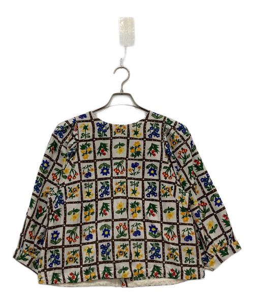 45R（フォーティファイブ・アール）45R (フォーティファイブ・アール) インドカディフルールシャンブルプリントのパフブラウス ホワイト サイズ:2の古着・服飾アイテム