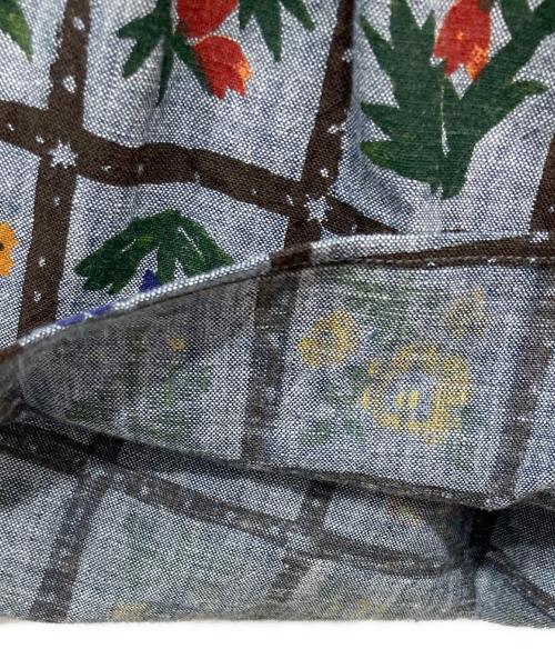 45R（フォーティファイブ・アール）45R (フォーティファイブ・アール) ダンガリーカディフルールシャンブルプリントのラッパーパンツ ネイビー サイズ:2の古着・服飾アイテム